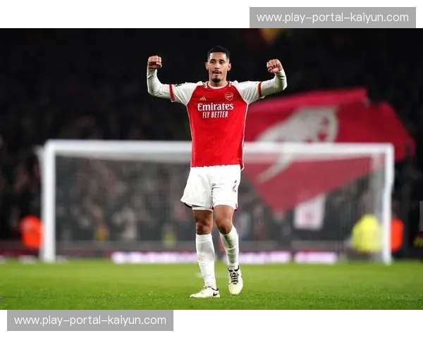 阿森纳3-0完胜桑德兰，防守稳固零封对手